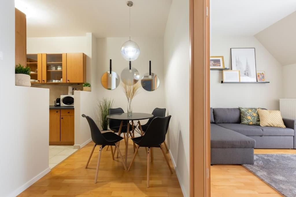 S22 Apartment Budapeste Exterior foto