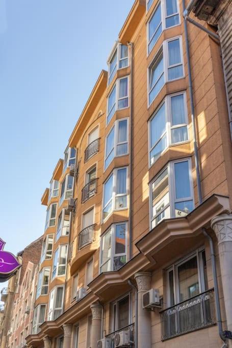 S22 Apartment Budapeste Exterior foto